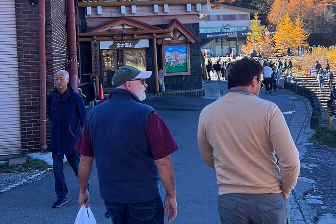 From Tokyo: Mount Fuji Highlights Tour With Kawaguchi Lake Cruise - Participant Information