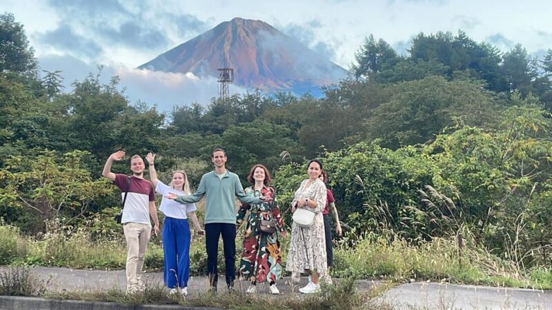 From Tokyo: Mount Fuji Private Tour With English Speaking Dr - Oishi Park: Scenic Views of Lake Kawaguchiko and Mount Fuji