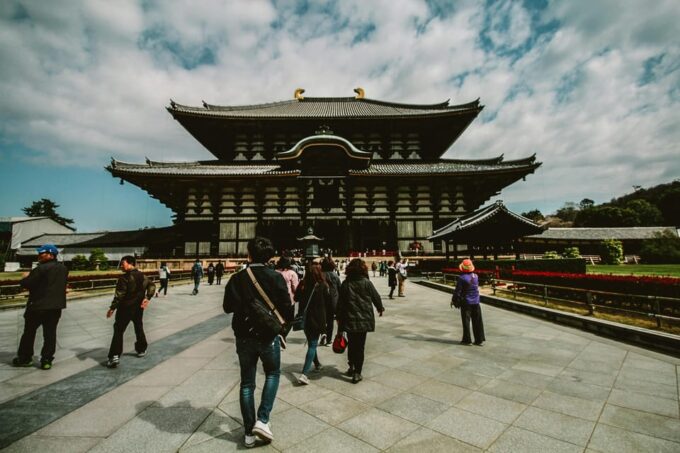 From Tokyo: Tokyo, Kyoto, Osaka, & Nikko Private 7-Day Tour - Itinerary Day 1: Tokyo Exploration