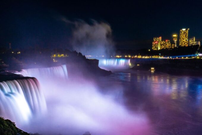 From Toronto: Gray Line Niagara Falls Evening Tour - Cancellation and Refund Policy