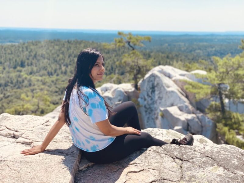 From Toronto: Killarney and French River Guided Day Hike - Guided Hike on The Crack Trail