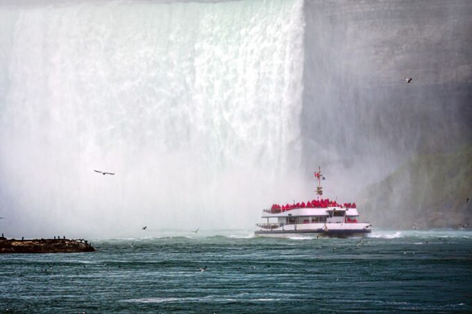 From Toronto: Niagara Falls Day Tour With Boat Cruise - Hotel Pickup and Drop-off
