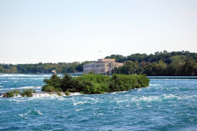 From Toronto: Niagara Falls Day Trip - Additional Features