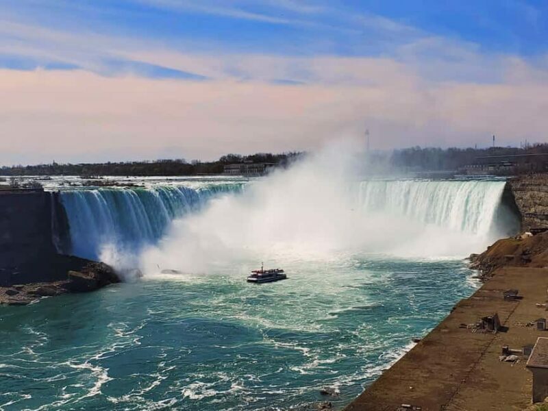 From Toronto Small-Group 7 Guests Max - Includes Boat Cruise - What Makes This Tour Stand Out