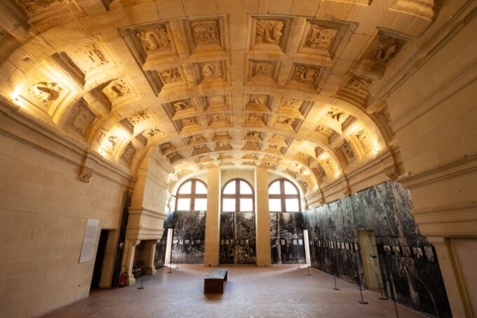 From Tours: Chenonceau and Chambord Castles Guided Tour - Frequently Asked Questions