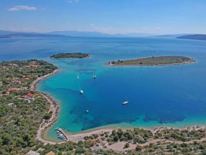 From Trogir/Split: Islands Brač, Šolta & Blue Lagoon - Frequently Asked Questions