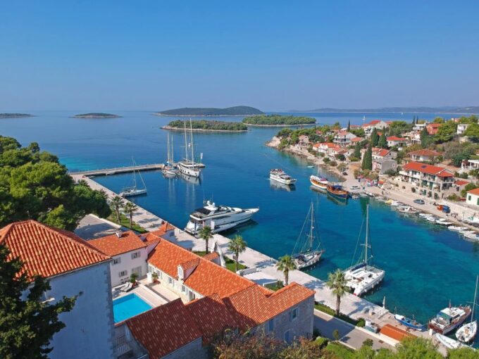From Trogir: Three Islands Half-Day Speedboat Tour - Cancellation Policy