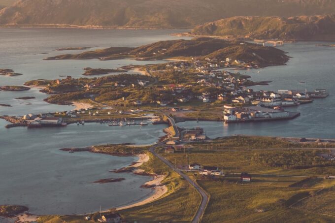From Tromsø: Hiking the Arctic Carribean of Sommarøy - Frequently Asked Questions