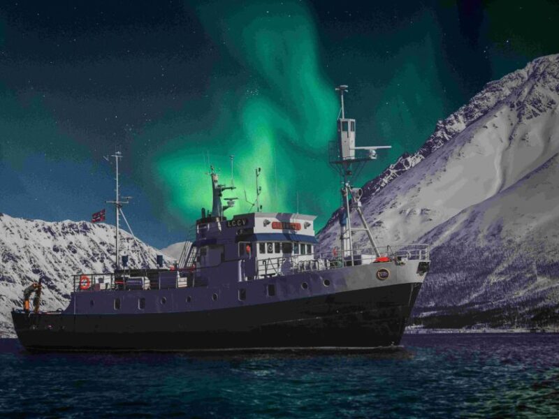 From Tromsø: Northern Lights Cruise on a Cozy Vintage Vessel - Onboard Experience