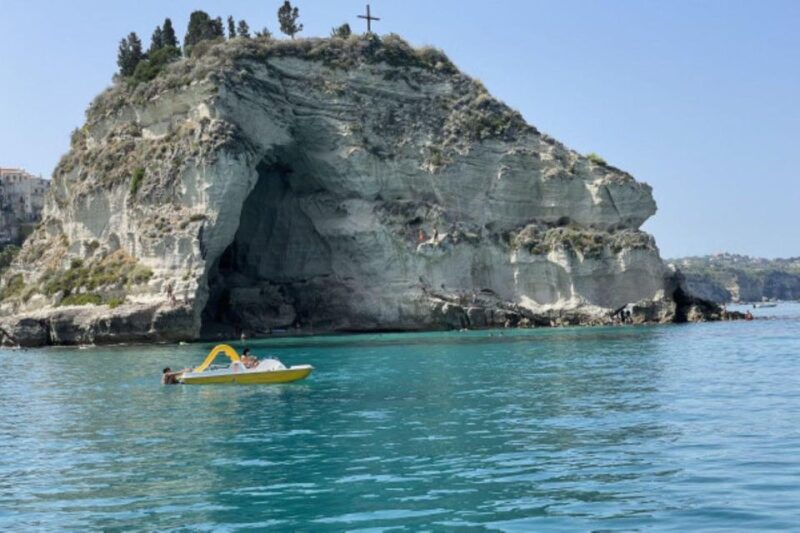 From Tropea to Capo Vaticano DELUXE Boat Tour With Aperitif - Onboard Experience