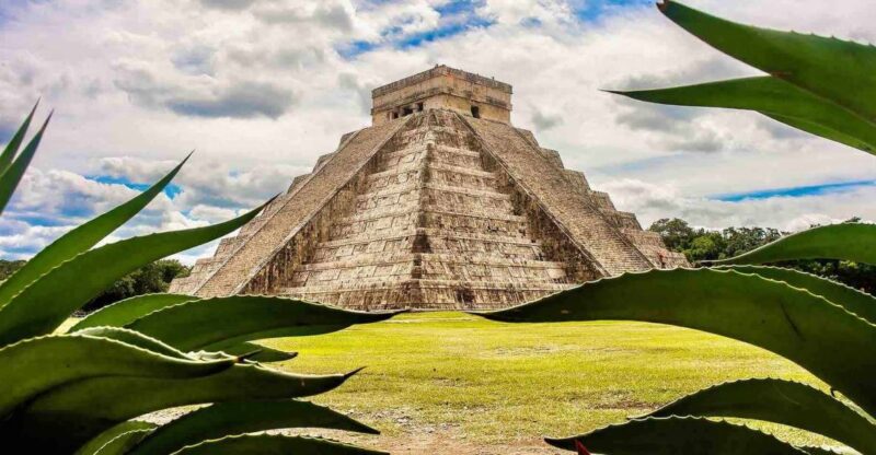 From Tulum: Chichén Itzá Tour, Cenote & Valladolid - Chichén Itzá