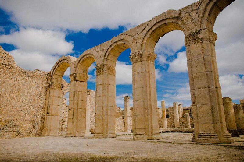 From Tunis: Day Trip to Kesra and Maktaris With Lunch - Itinerary and Schedule