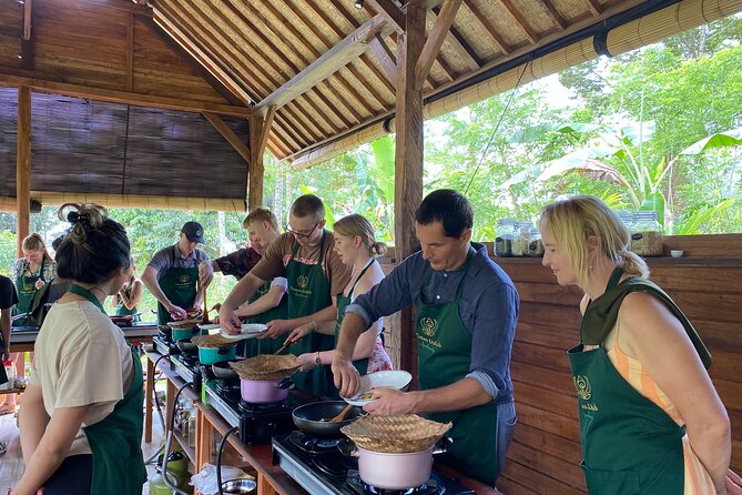 From Ubud: Authentic Bali Farm Cooking School & Organic Farm - Traditional Market Visit