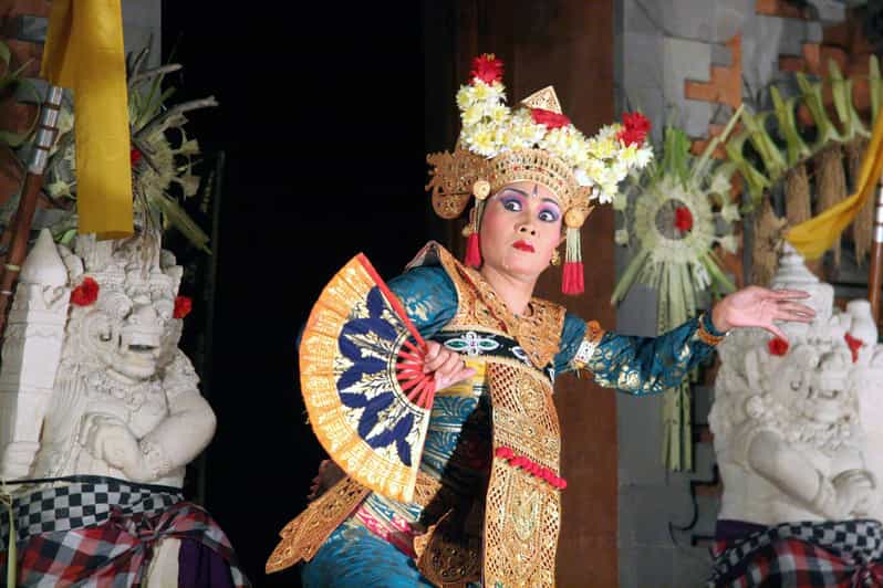 From Ubud: Legong Dance Show With Hotel Transfers - Inclusions and Seating