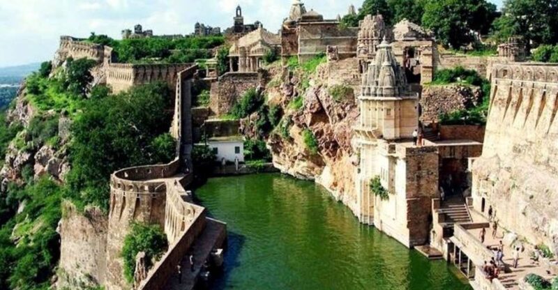 From Udaipur: Private Day Trip to Chittorgarh Fort - Experience Highlights