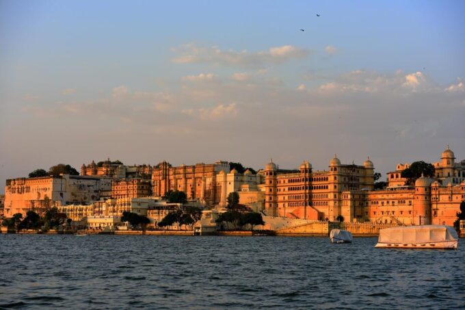 From Udaipur: Udaipur Day Tour With Private Guide - What to Bring