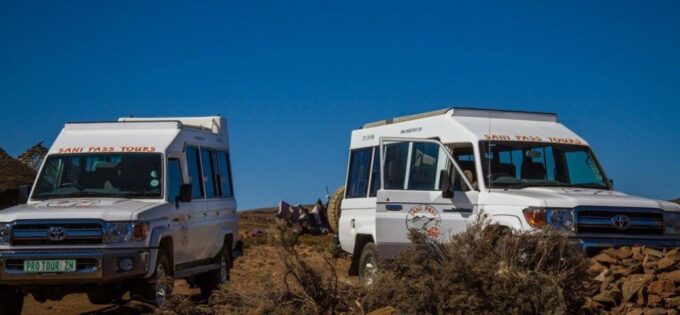 From Underberg: 4x4 Sani Pass Day Trip - Visiting the Highest Pub