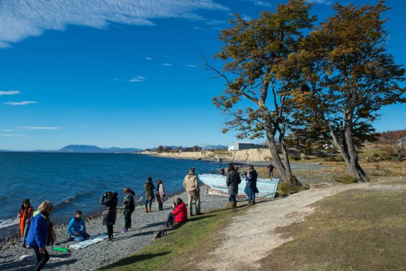 From Ushuaia: Fagnano and Escondido Lakes Tour - Itinerary Highlights