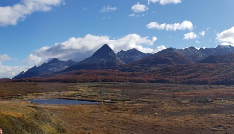 From Ushuaia: Private Fagnano Lake 4WD Tour - Itinerary and Highlights