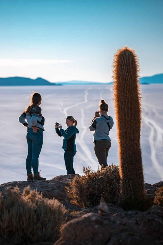 From Uyuni: Full-Day Guided Excursion to the Salar De Uyuni - Itinerary Highlights
