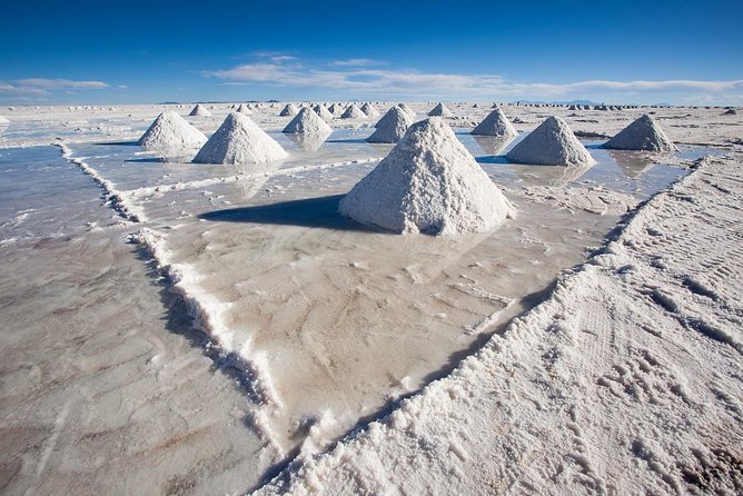 From Uyuni: Uyuni Salt Flats 1-Day + Lunch and Sunset - Meeting and Pickup Logistics