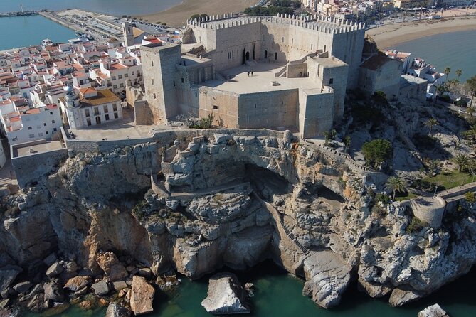 From Valencia: Day Tour in Peniscola, Game of Thrones - Peniscolas Picturesque Charm