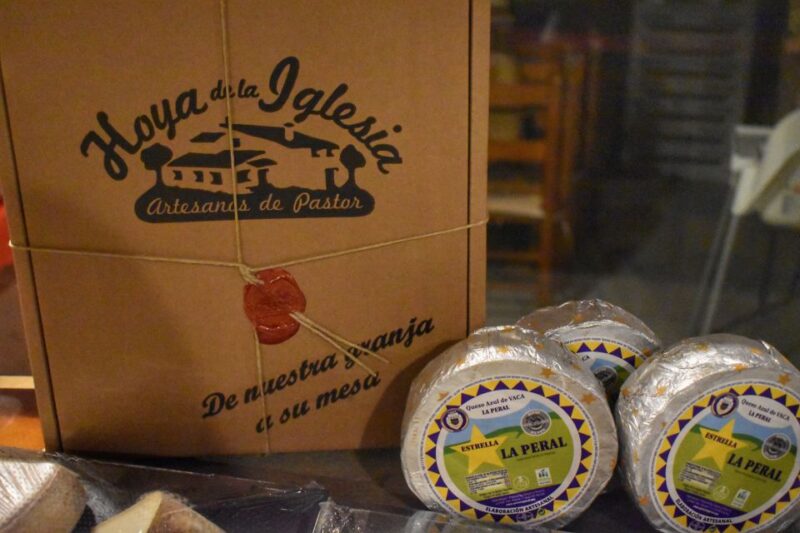 From Valencia: Guided Cheese Factory Tour With Wine Tasting - Cheese Tasting and Wine