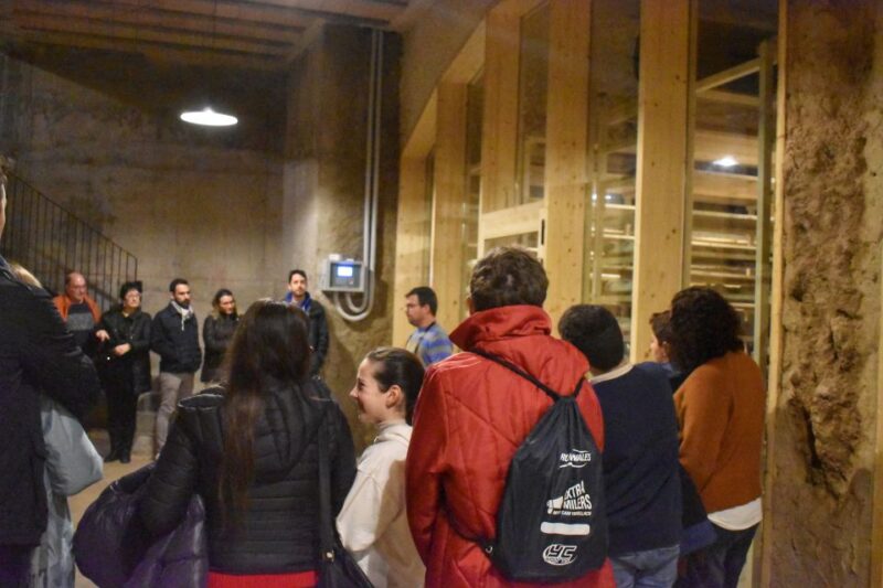 From Valencia: Guided Cheese Factory Tour With Wine Tasting - Vera De Estenas Winery
