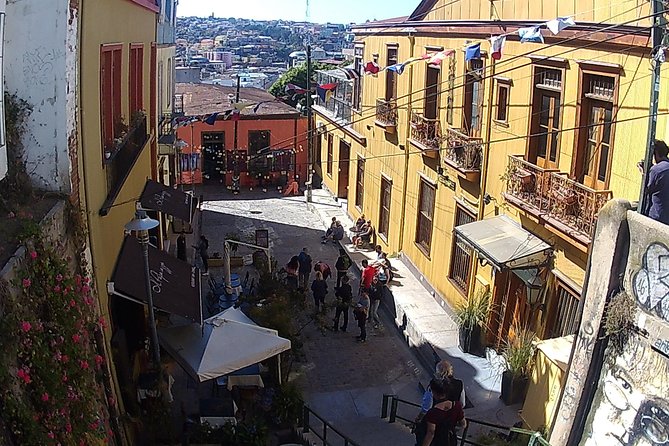 From Valparaiso Port to Santiago Airport/Hotel: Visit Valparaiso - Inclusions