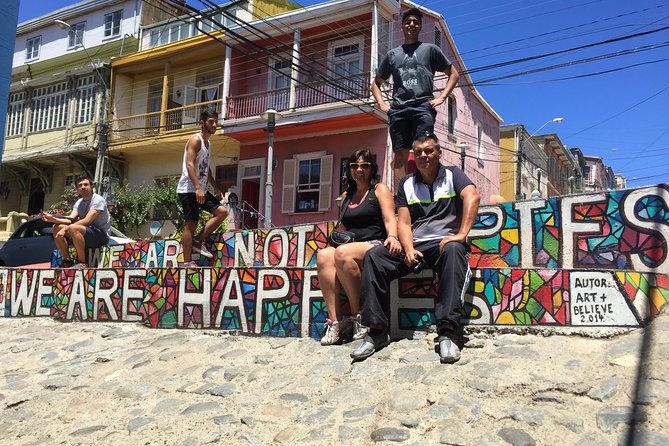 From Valparaiso Port to Santiago Airport/Hotel: Visit Valparaiso - Exploring Valparaiso