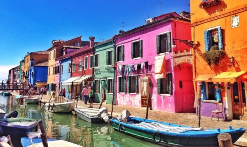 From Venice: Islands Day Tour With Fish Lunch - Burano Lunch and Shops