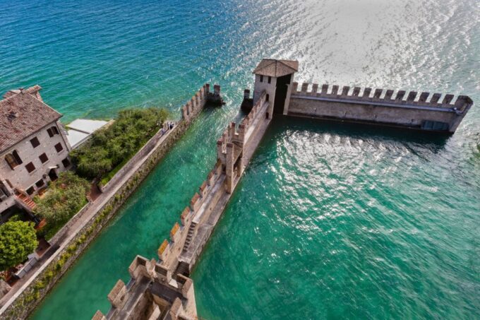 From Verona: Day Tour to Lake Garda and Borghetto - Borghetto Sul Mincio Visit