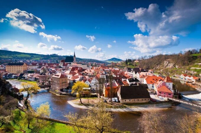 From Vienna: Cesky Krumlov Small Group Day Trip - Tour Inclusions and Exclusions