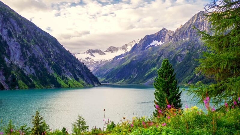 From Vienna: Gmunden, Hallstatt, Salzkammergut Day Tour - Itinerary and Highlights