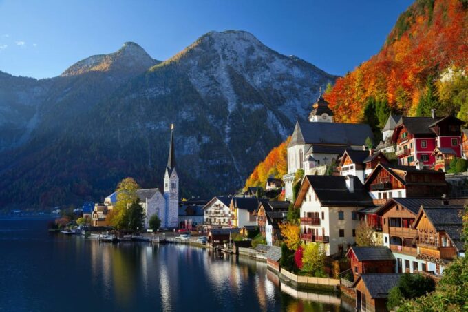 From Vienna: Gmunden, Hallstatt, Salzkammergut Day Tour - Free Time in Hallstatt