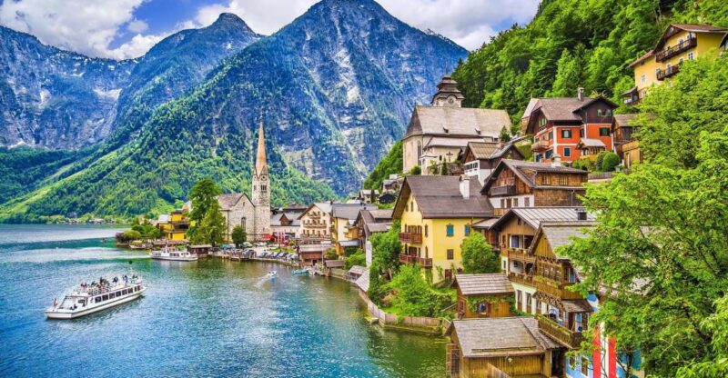 From Vienna: Melk, Hallstatt, and Salzburg Day Tour - Duration and Logistics