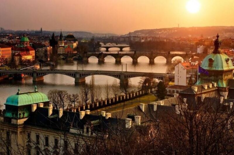 From Vienna: Prague Small Group Guided Day Tour - Highlights of Prague
