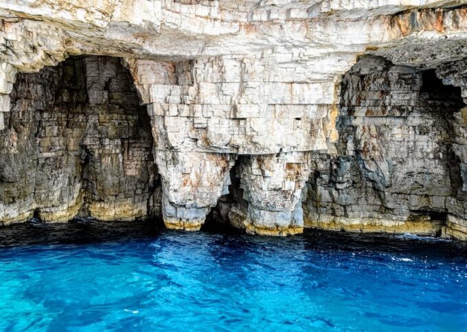 From Vis: Speedboat Tour - Vis, BišEvo & Blue Cave (Shared) - Activity Duration