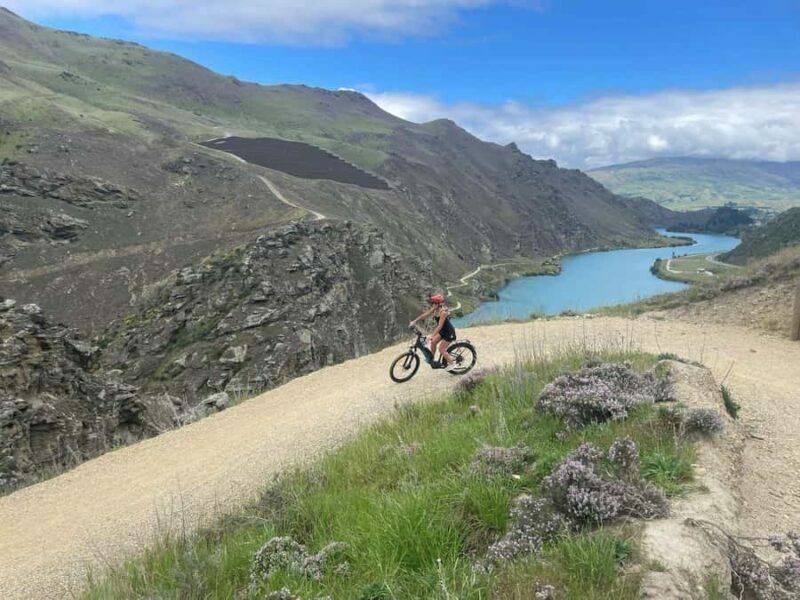From Wanaka - Bike the Dunstan Trail with shuttle return - Support, Safety, and Comfort