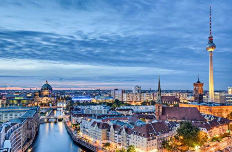 From Warnemünde Port: Berlin Shore Excursion - Customer Ratings and Feedback
