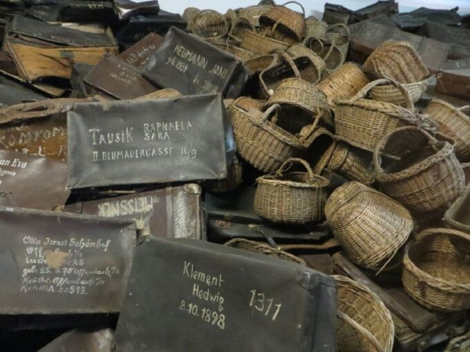 From Warsaw: Auschwitz-Birkenau Small Group Tour With Lunch - Guided Tour and Lunch