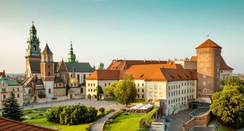 From Warsaw: Guided Tour to Auschwitz-Birkenau and Krakow - Key Points