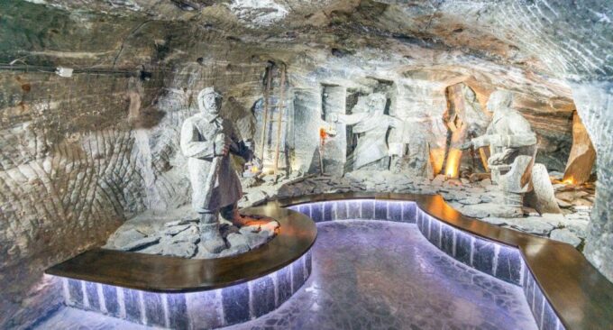 From Warsaw: Guided Tour to Wieliczka Salt Mine and Krakow - Departure and Duration