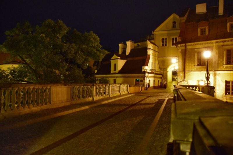 From Warsaw: Lublin and Majdanek State Museum Day Tour - Itinerary Details