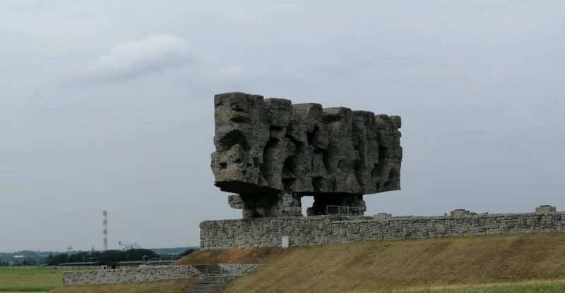 From Warsaw: Lublin and Majdanek State Museum Day Tour - Majdanek Concentration Camp
