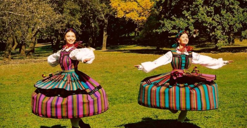 From Warsaw: Mazovian Gardens & Palaces Full Day Tour - Cultural Experience