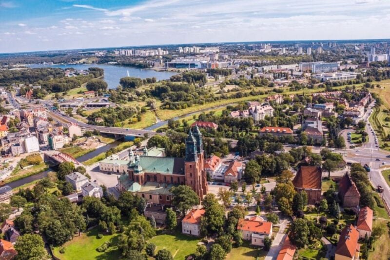 From Warsaw: Poznan Small Group Day Trip With Lunch - Guided Tour Details