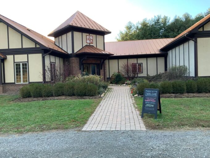 From Washington, DC: Virginia Wine Country Private Day-Trip - Tasting Opportunities