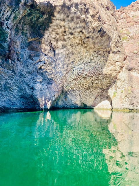 From Willow Beach: Full-Day Kayak Adventure to Emerald Cave - What to Bring and Important Reminders