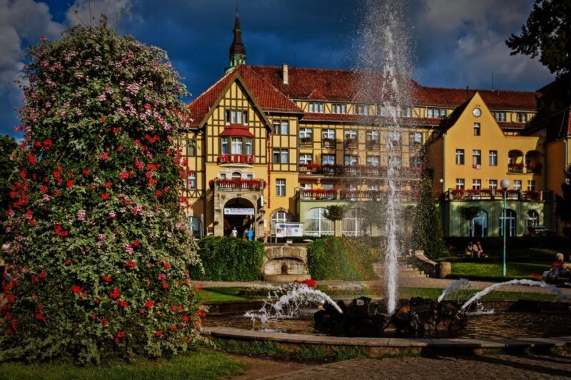 From Wroclaw: Full-Day Stolowe Mountains Trekking Tour - Customer Reviews